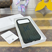 Fortok RIMOWA iPhone 17 Pro Max case Deep Green Forest Aluminum - 3