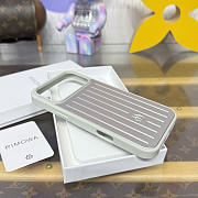 Fortok RIMOWA iPhone 17 Pro Max case Light Sage Green Aluminum - 2