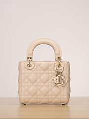 Fortok Dior Mini Lady Dior Light Ivory Cannage Lambskin 17x15x7cm - 1