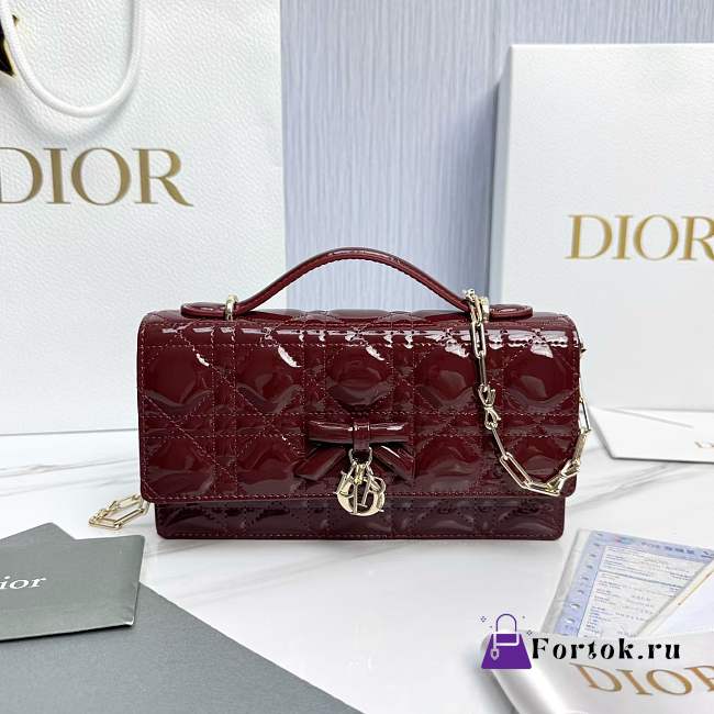 Fortok Dior My Dior Mini Bag Hermitage Red Patent Cannage Lambskin 21 x 11.5 x 4.5cm - 1