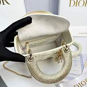 Fortok Dior Mini Lady Dior Crystal-embellished handle White 17 x 15 x 7cm - 4