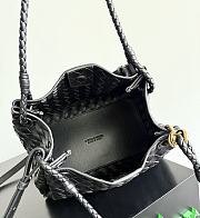 Fortok Bottega Veneta Medium Parachute shoulder bag Black 29.5 x 18.5x 17.5cm - 2