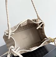 Fortok Bottega Veneta Medium Parachute shoulder bag Ecru 29.5 x 18.5x 17.5cm - 3