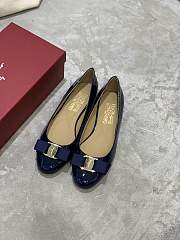 Fortok Salvatore Ferragamo Varina ballet flats Patent Leather Navy Blue - 3
