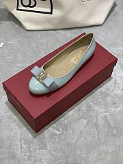 Fortok Salvatore Ferragamo Varina ballet flats Patent Leather Light Sage Green - 5