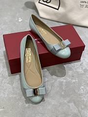 Fortok Salvatore Ferragamo Varina ballet flats Patent Leather Light Sage Green - 4