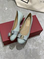 Fortok Salvatore Ferragamo Varina ballet flats Patent Leather Light Sage Green - 2