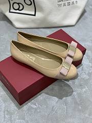 Fortok Salvatore Ferragamo Varina ballet flats Patent Leather Beige - 3