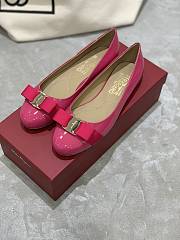 Fortok Salvatore Ferragamo Varina ballet flats Patent Leather Hot Pink - 1