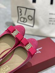 Fortok Salvatore Ferragamo Varina ballet flats Patent Leather Hot Pink - 6