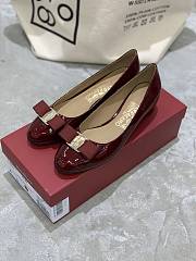 Fortok Salvatore Ferragamo Varina Ballet FLats 3.5cm Patent Leather Burgundy - 2