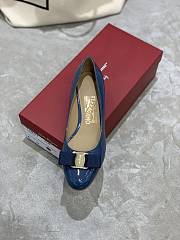 Fortok Salvatore Ferragamo Varina Ballet FLats 3.5cm Patent Leather Blue - 3
