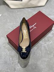 Fortok Salvatore Ferragamo Varina Ballet FLats 3.5cm Patent Leather Navy Blue - 4