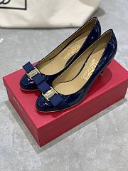 Fortok Salvatore Ferragamo Varina Ballet Heels 7cm Patent Leather Navy Blue - 1