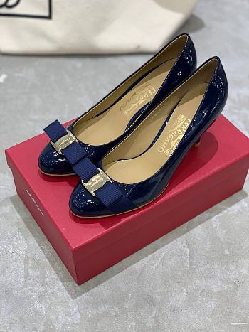 Fortok Salvatore Ferragamo Varina Ballet Heels 7cm Patent Leather Navy Blue