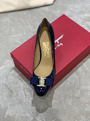 Fortok Salvatore Ferragamo Varina Ballet Heels 7cm Patent Leather Navy Blue - 2