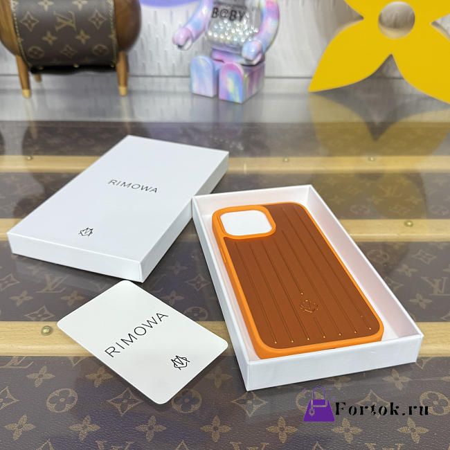 Fortok RIMOWA iPhone 15 Pro Max case Orange Aluminum - 1