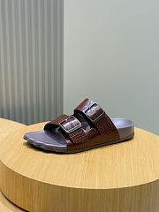 Fortok Balenciaga Brown Crocodile Double-Buckle Slide Sandals  - 2