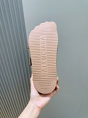 Fortok Balenciaga Brown Suede Double-Buckle Slide Sandals  - 6