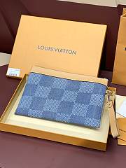 Fortok Louis Vuitton Pochette To-Go Monogram Washed Denim 30x21.5x1cm - 2