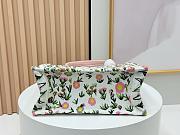 Fortok Dior Small Dior Book Tote with Strap White Multicolor Daisy Garden Embroidery with Dior Médaillon 26*8*22cm - 3