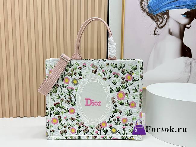 Fortok Dior Large Dior Book Tote with Strap White Multicolor Daisy Garden Embroidery with Dior Médaillon 41*14*32cm - 1