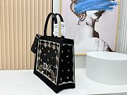 Fortok Dior Dioramour Large Dior Book Tote with Strap Black Multicolor Revolution Flowers Embroidery 41*14*32cm - 6