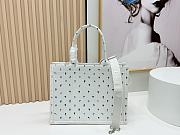 Fortok Dior Dioramour Medium Dior Book Tote with Strap White Multicolor Revolution Flowers Embroidery 36*27*16cm - 3