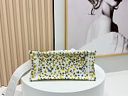 Fortok Dior Small Book Tote with Strap Buttercup Dior Embroidery and White Dior Médaillon 26*8*22cm - 4