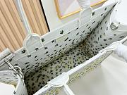 Fortok Dior Large Book Tote with Strap Buttercup Dior Embroidery and White Dior Médaillon 41*14*32cm - 5