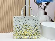 Fortok Dior Large Book Tote with Strap Buttercup Dior Embroidery and White Dior Médaillon 41*14*32cm - 4