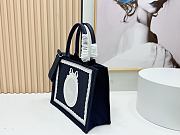 Fortok Dior Medium Dior Book Tote with Strap Blue Dior Oblique Embroidery with White Lace and Dior Médaillon 36*27*16cm - 3