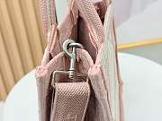 Fortok Dior Small Book Tote with Strap Celestial Pink Dior Oblique Embroidery with White Lace and Dior Médaillon 26*8*22cm - 5