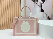Fortok Dior Medium Book Tote with Strap Celestial Pink Dior Oblique Embroidery with White Lace and Dior Médaillon 36*27*16cm - 1