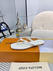 Fortok Louis Vuitton Gaia Flat Thongs White - 5