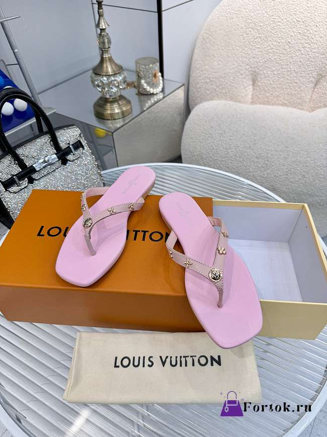 Fortok Louis Vuitton Gaia Flat Thongs Pink - 1