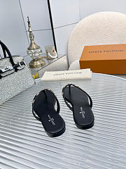 Fortok Louis Vuitton Gaia Flat Thongs Black - 5