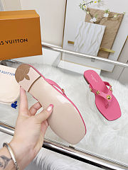 Fortok Louis Vuitton Gaia Flat Thongs Hot Pink - 3