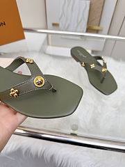 Fortok Louis Vuitton Gaia Flat Thongs Olvie Green - 5