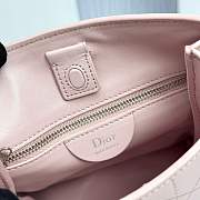 Fortok Dior Small Vertical Dior Trianon Bag Chain Pink Flat Macrocannage Lambskin 18 x 21 x 7cm - 2