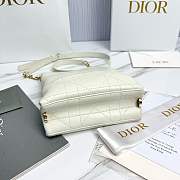 Fortok Dior Small Vertical Dior Trianon Bag Chain Latte Flat Macrocannage Lambskin 18 x 21 x 7cm - 5