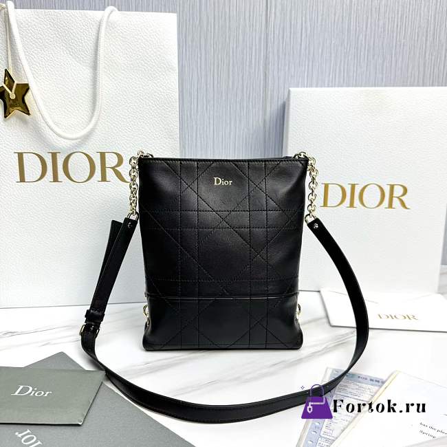 Fortok Dior Small Vertical Dior Trianon Bag Chain Black Flat Macrocannage Lambskin 18 x 21 x 7cm - 1