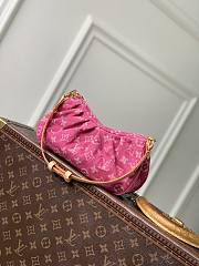 Fortok Louis Vuitton Pochette Valley Monogram Denim Fuchsia 21 x 15 x 7cm - 4