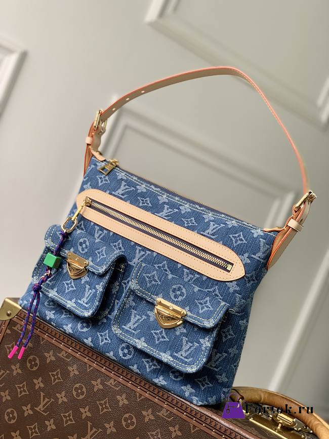 Fortok Louis Vuitton Pink Monogram Denim Baggy NM Blue 30 x 22 x 13cm  - 1