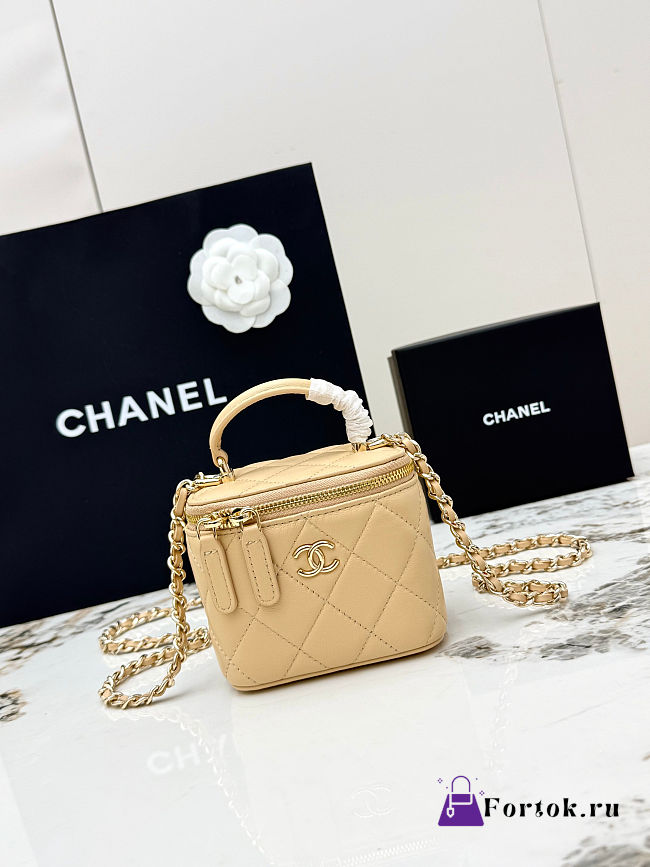 Fortok Chanel Vanity Case Bag Beige 11×7×8.5cm - 1