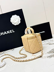 Fortok Chanel Vanity Case Bag Beige 11×7×8.5cm - 5