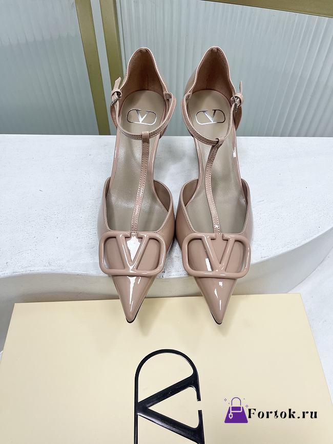 Fortok Valentino Garavani VLogo Signature T-strap pumps Nude Beige 6.5cm - 1