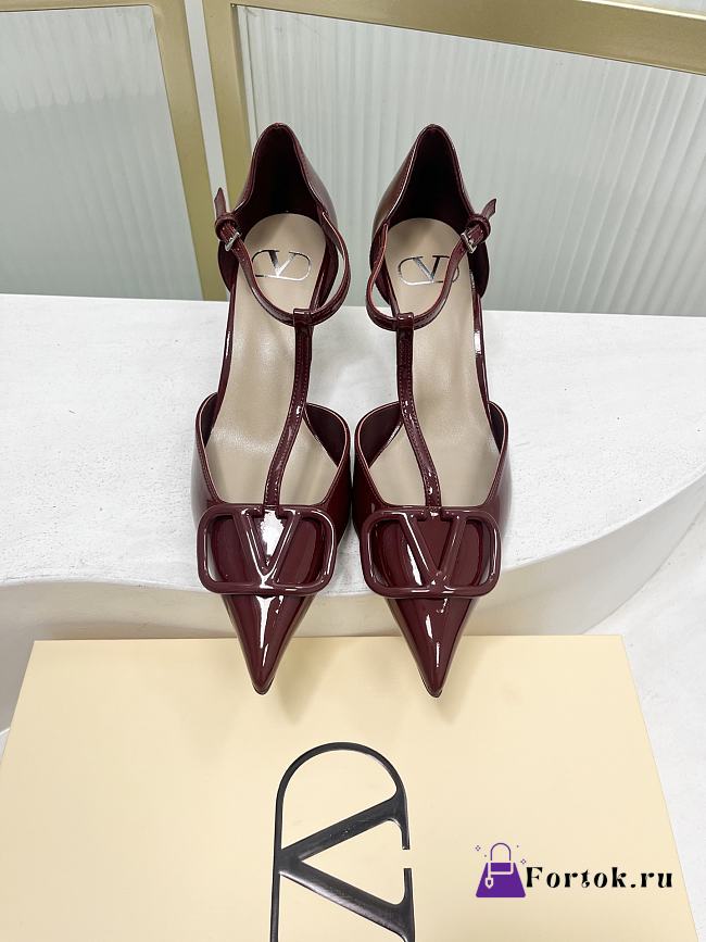 Fortok Valentino Garavani VLogo Signature T-strap pumps Burgundy 6.5cm - 1