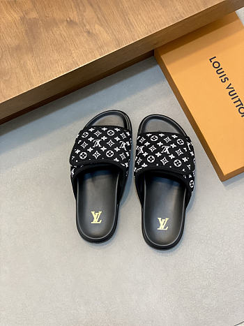 Fortok Louis Vuitton Miami Men Mules Black 