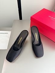 Fortok Ferragamo S-shaped heel mule Black Satin 5cm - 3